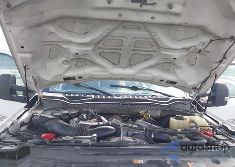 2019 Ford F-350 Xl из США, поврежденный, VIN 1FT7W3BTXKEG58288